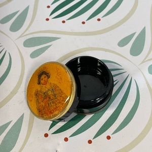 Vintage Geisha Pillbox Ring Box